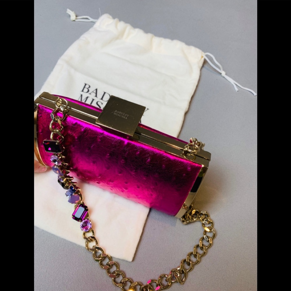 ⚜️HOST PICK!✅Badgley Mischka Barbie Clutch💎
